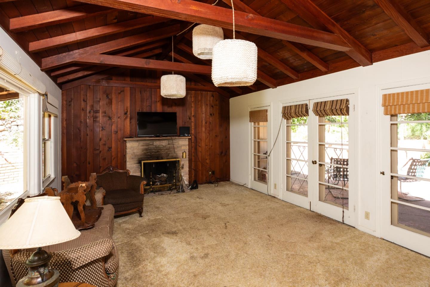 391 Mountain Home Road