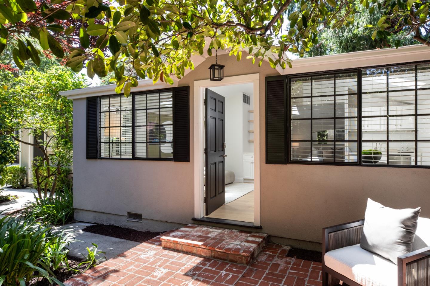 360 Stanford Avenue