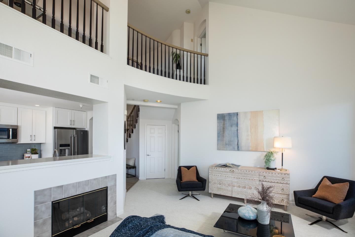 500 Baltic Circle 536