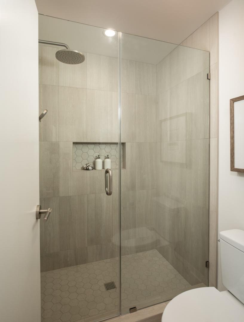 2507 Hastings DR