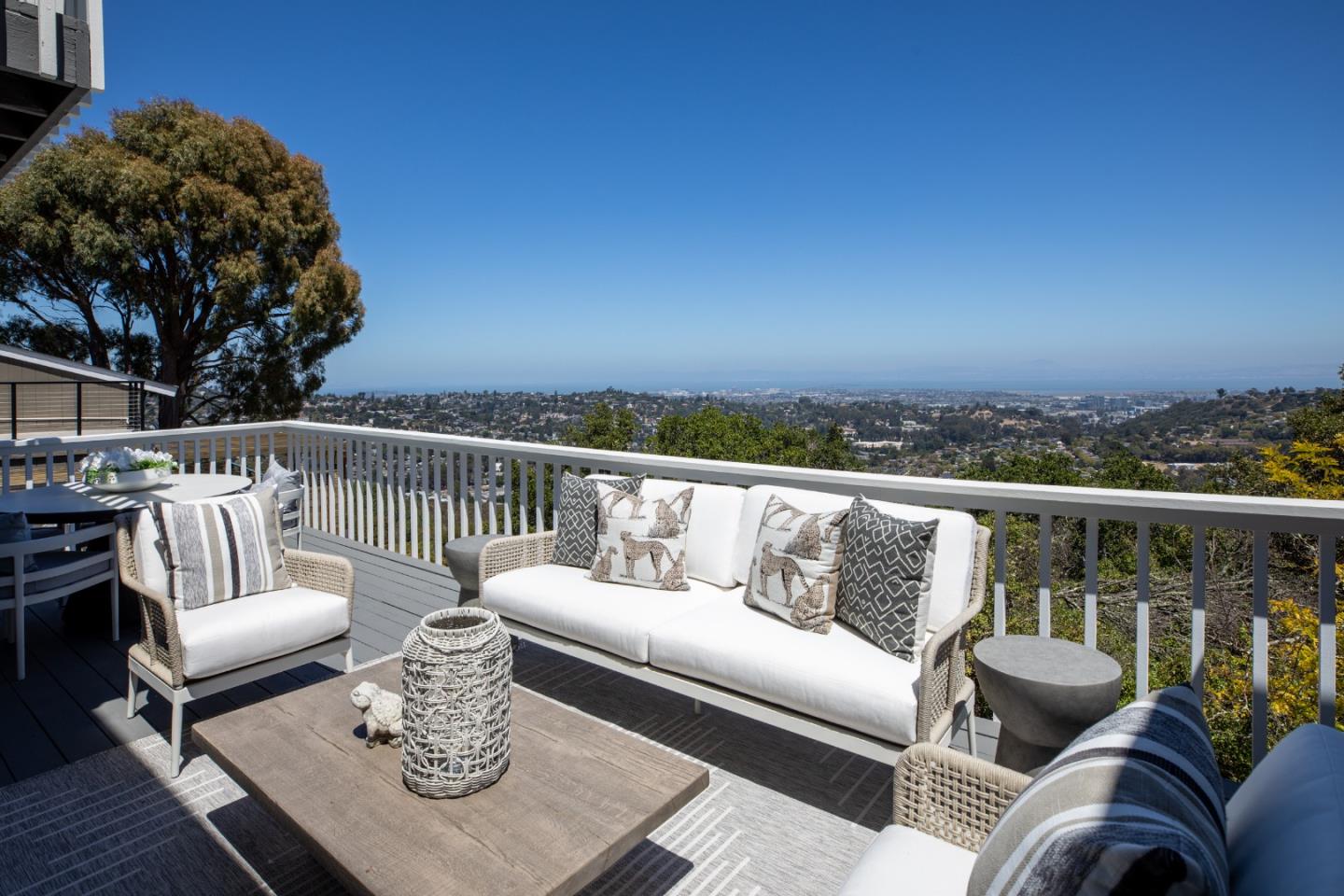 2507 Hastings DR
