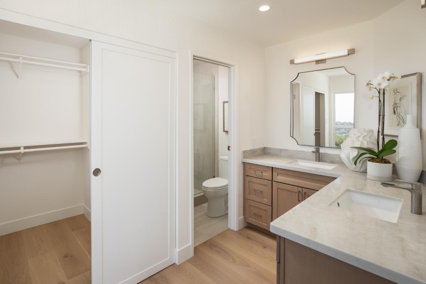 2507 Hastings DR