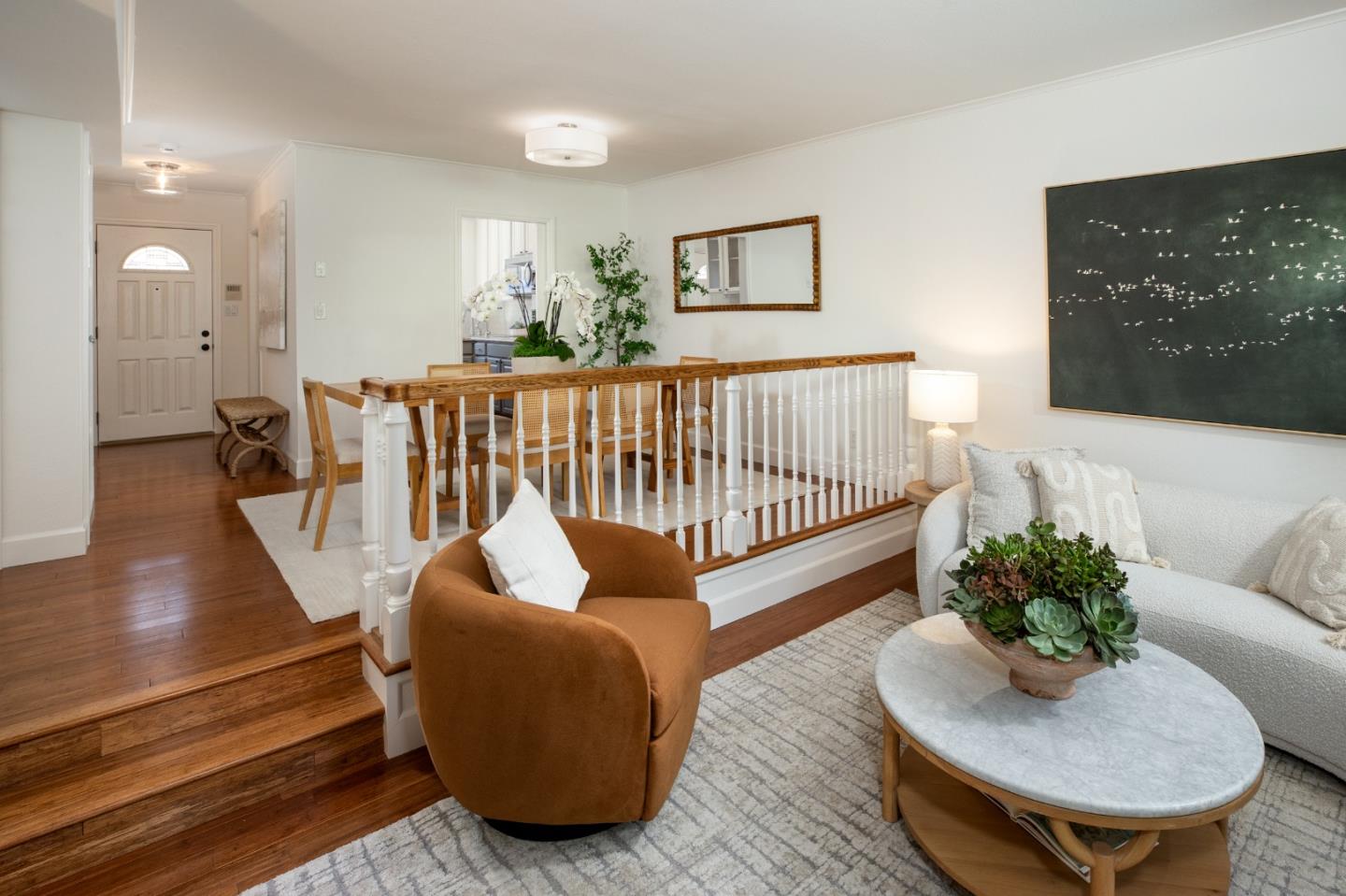 229 E Bellevue AVE 9