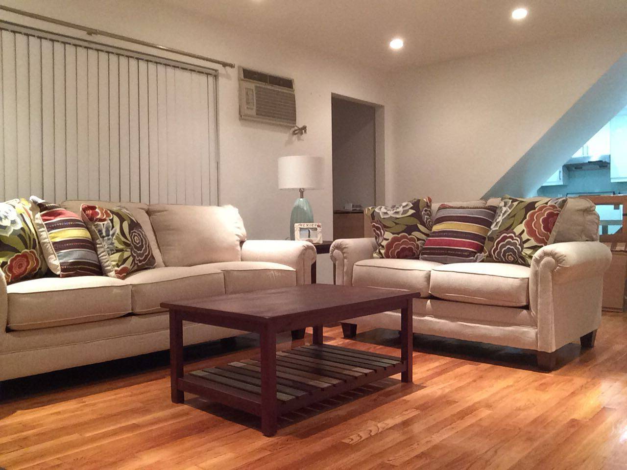 175-33A Booth Memorial Ave