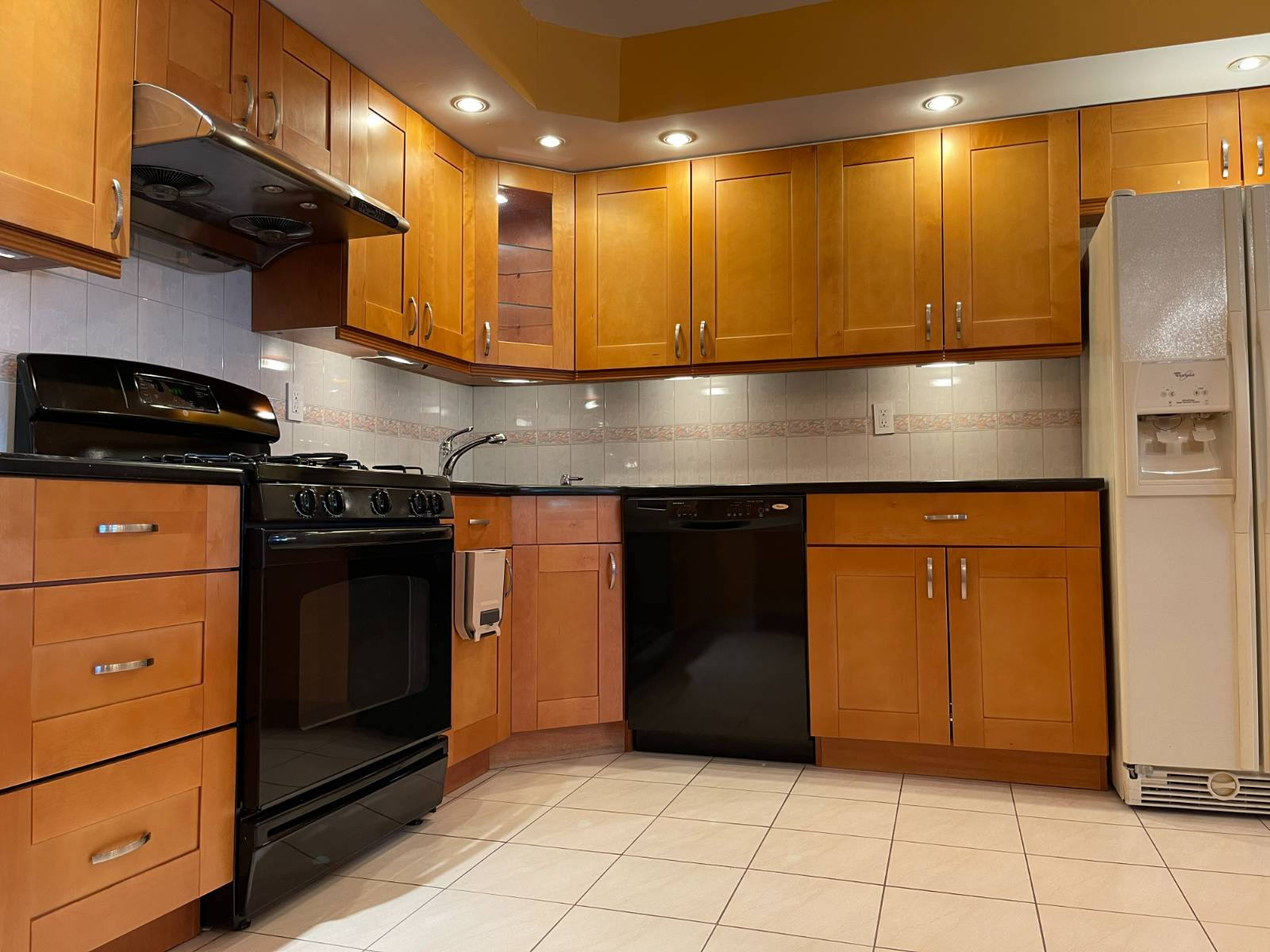 71-22 164 St, #2Fl