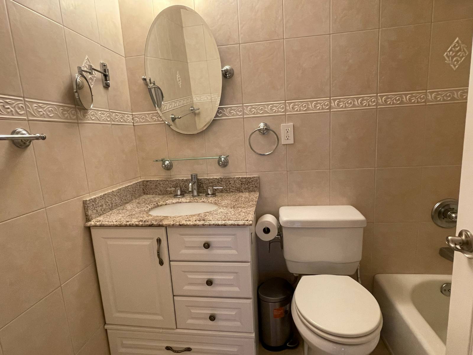 71-22 164 St, #2Fl