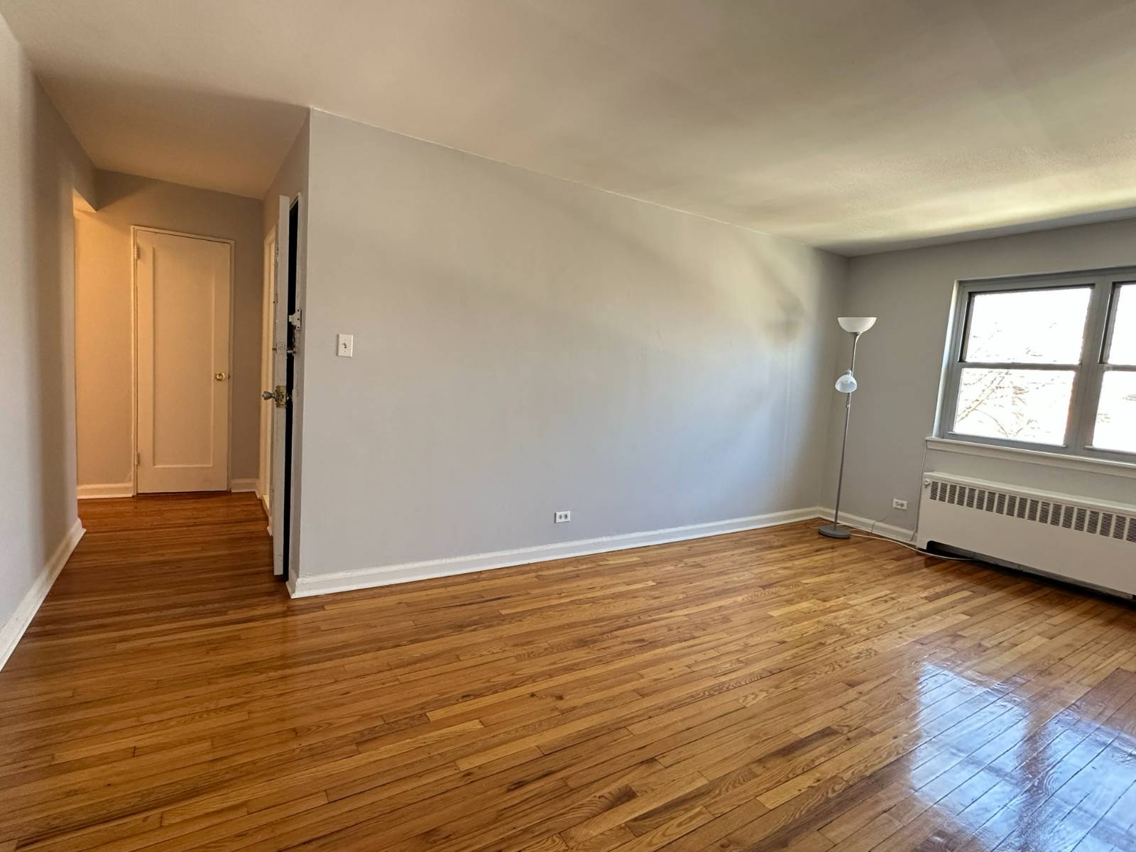 194-08 37 Ave