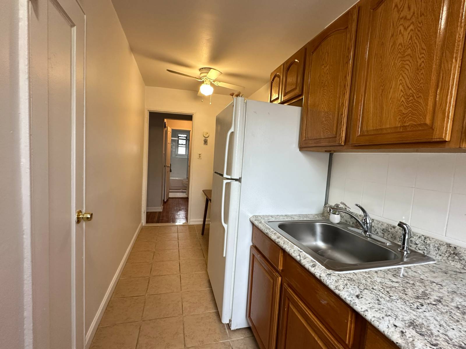 194-08 37 Ave
