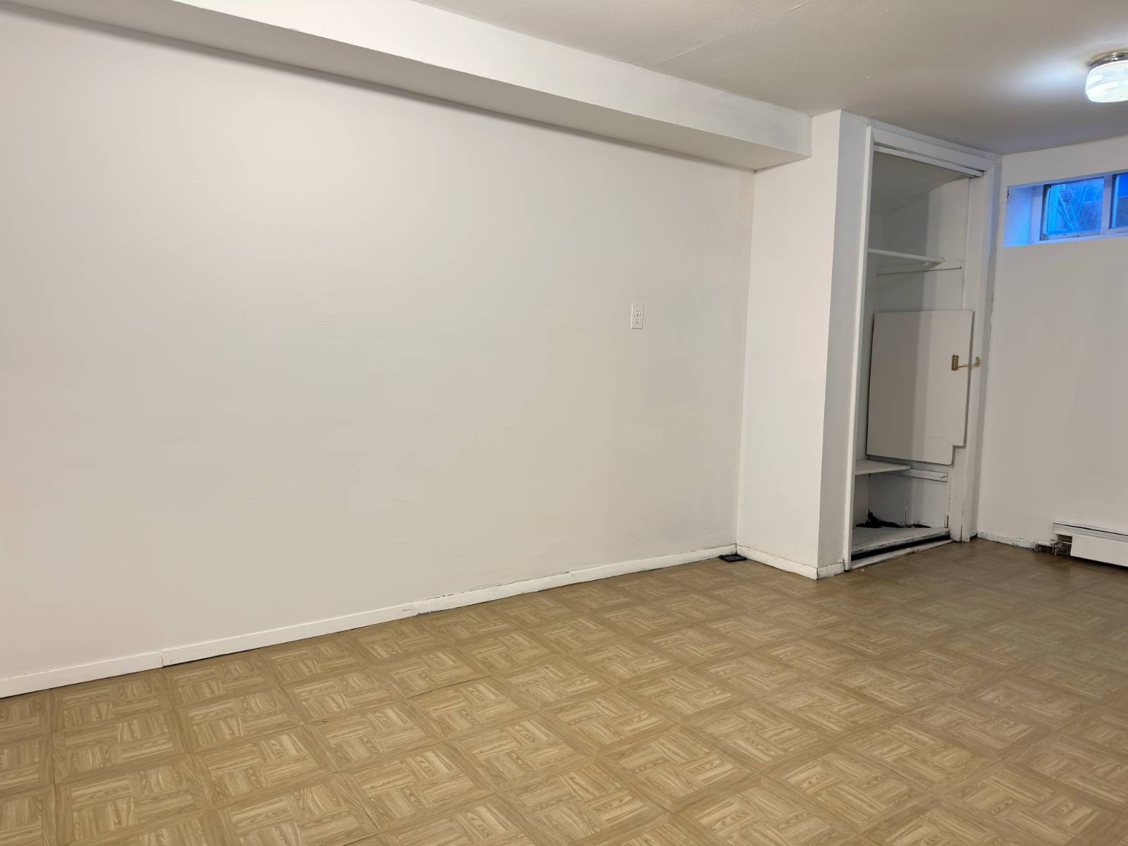 194-08 37 Ave