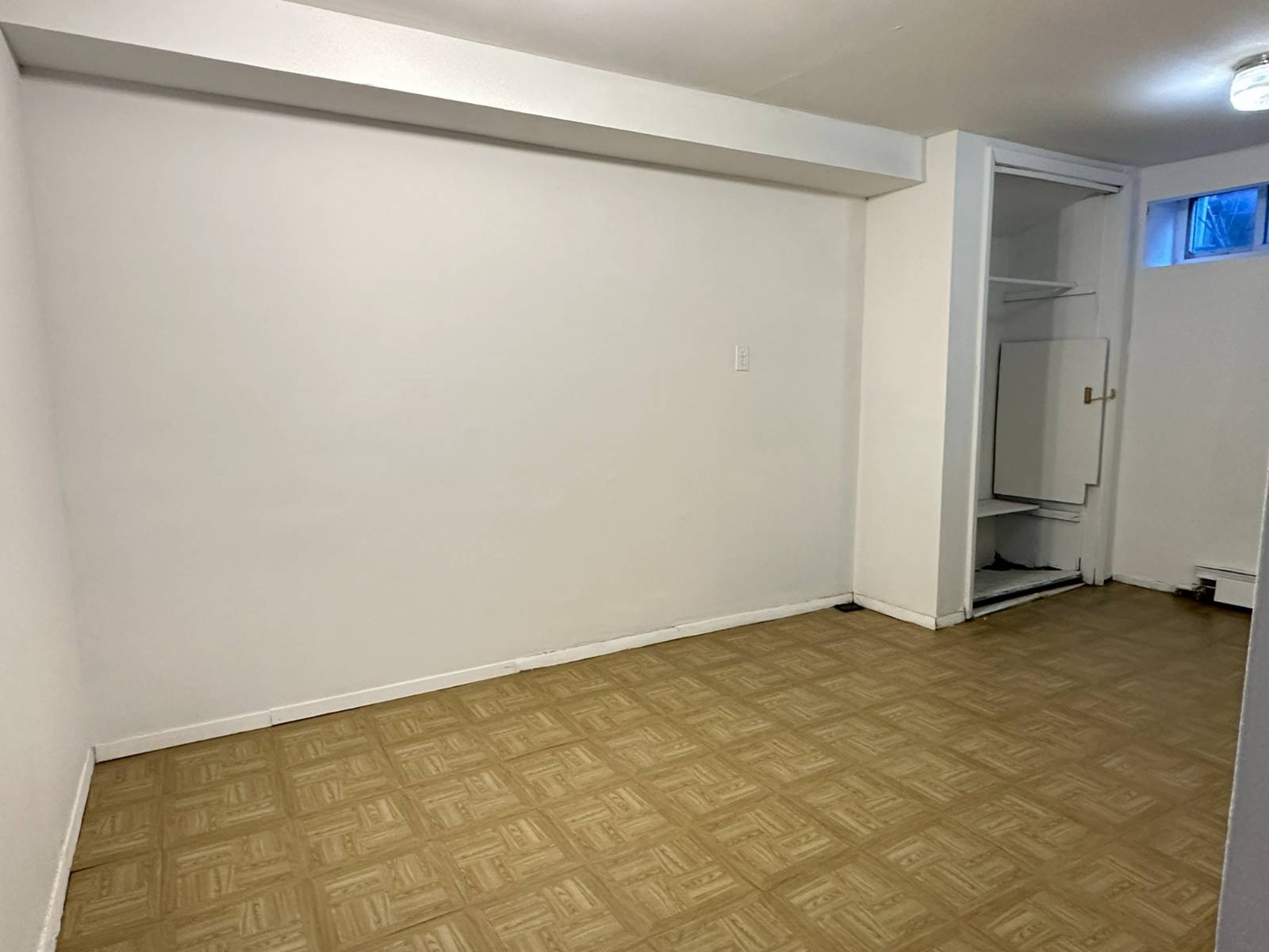 194-08 37 Ave