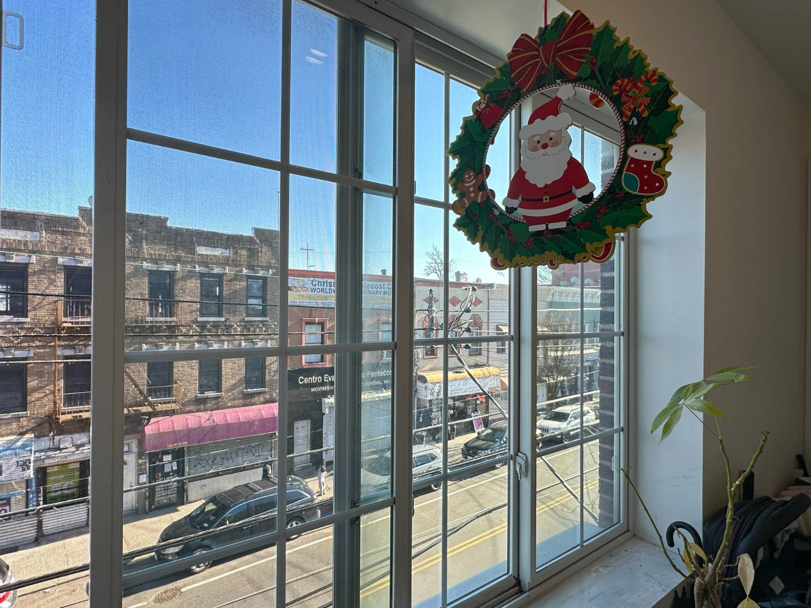 102-49 43 Ave