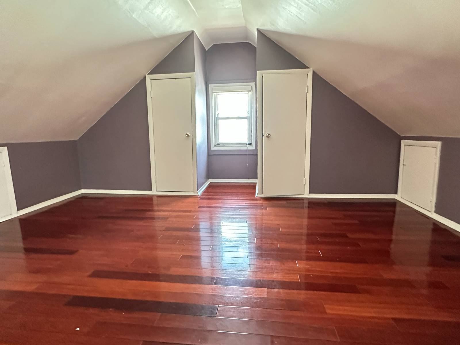 48-27 202 St, #2Fl