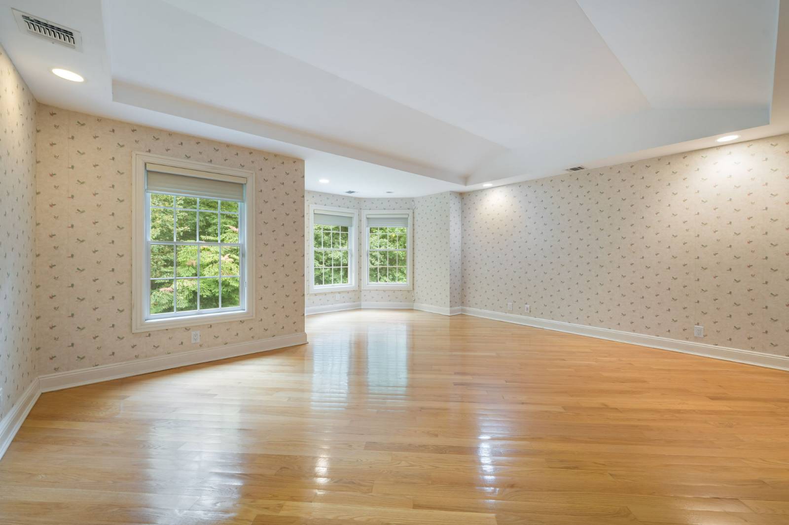 19 Kensington Cir