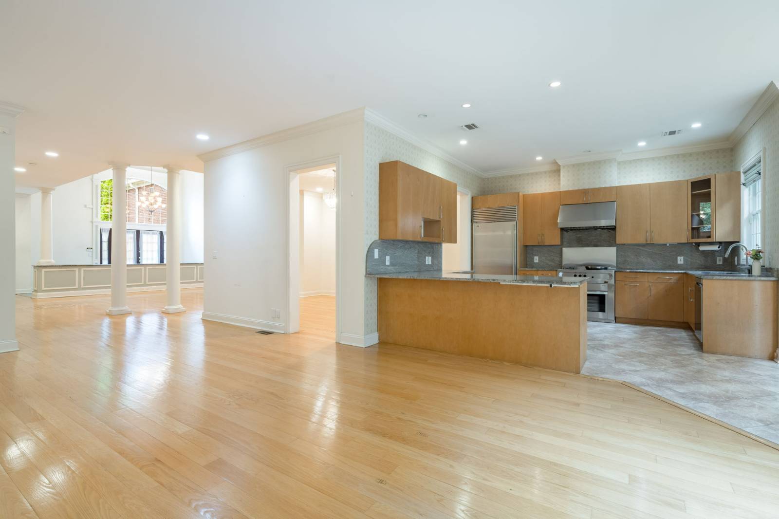 19 Kensington Cir