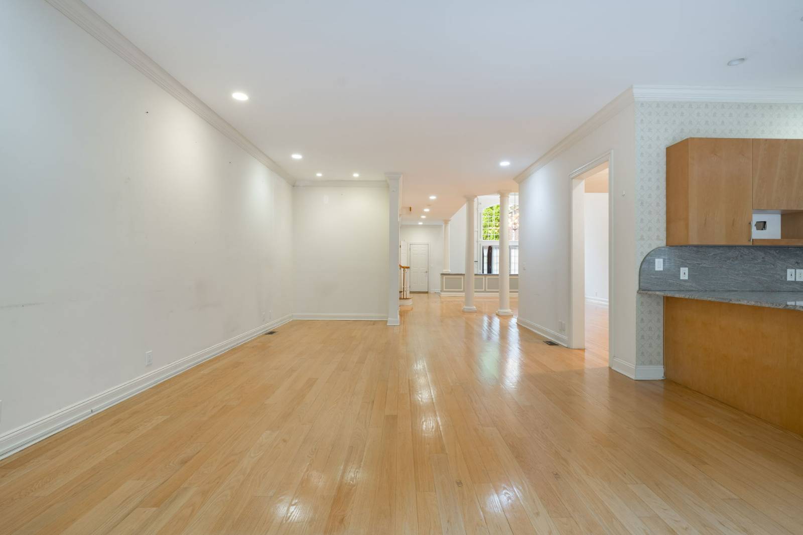 19 Kensington Cir