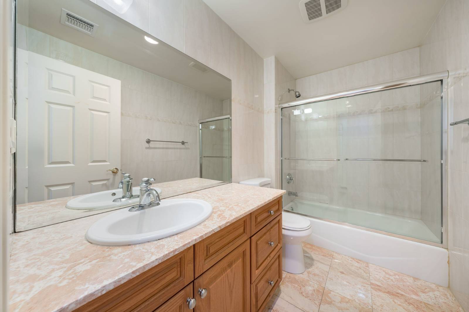 19 Kensington Cir