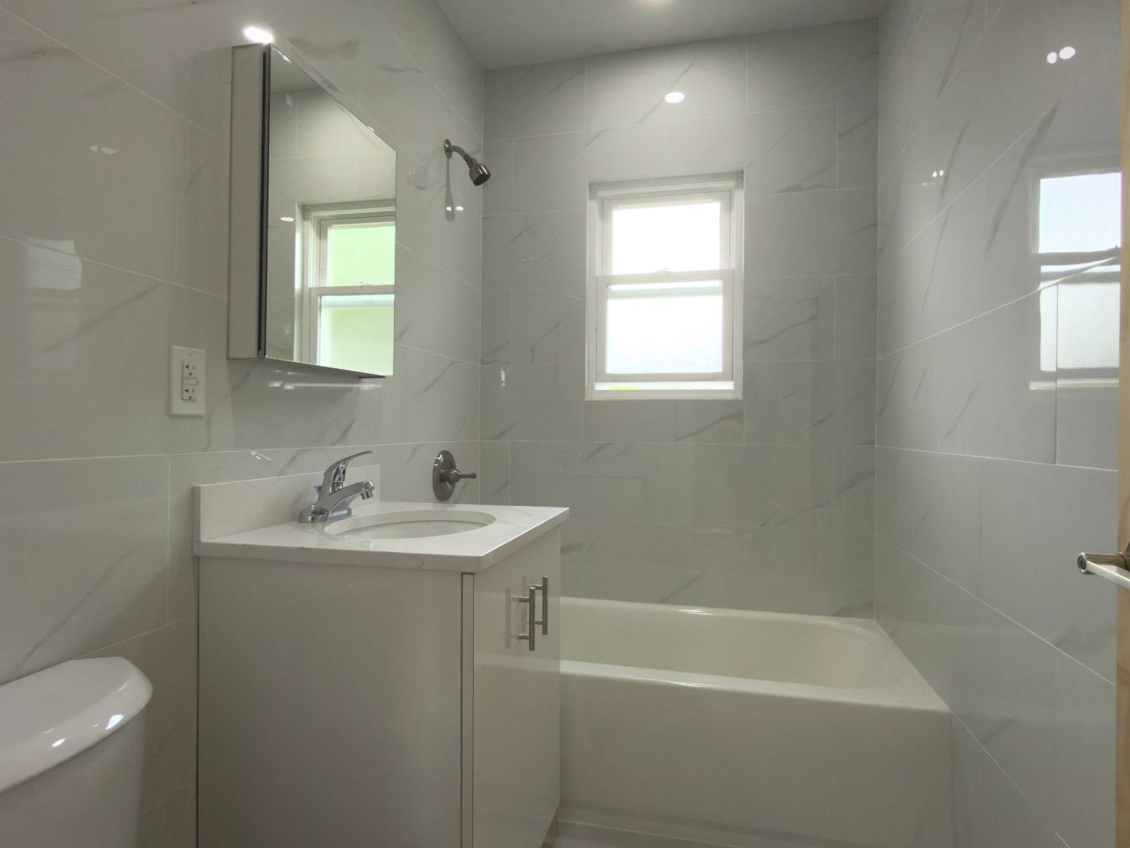 56-49B Utopia Pkwy
