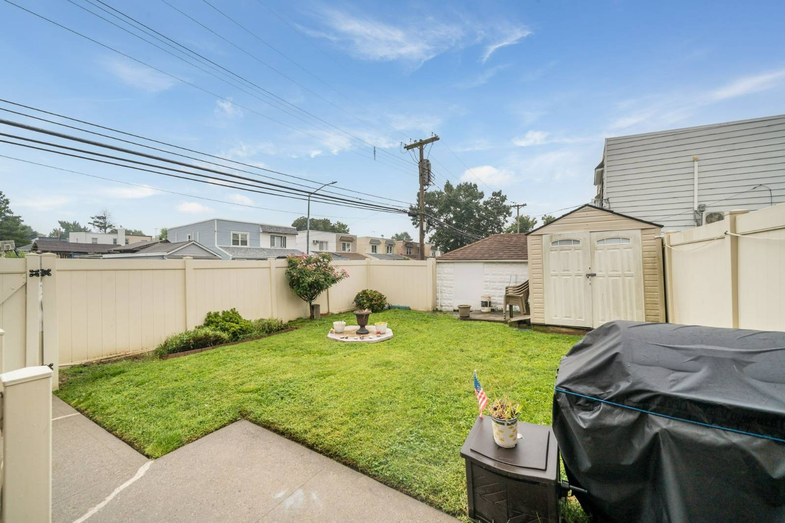 198-28 33 Ave
