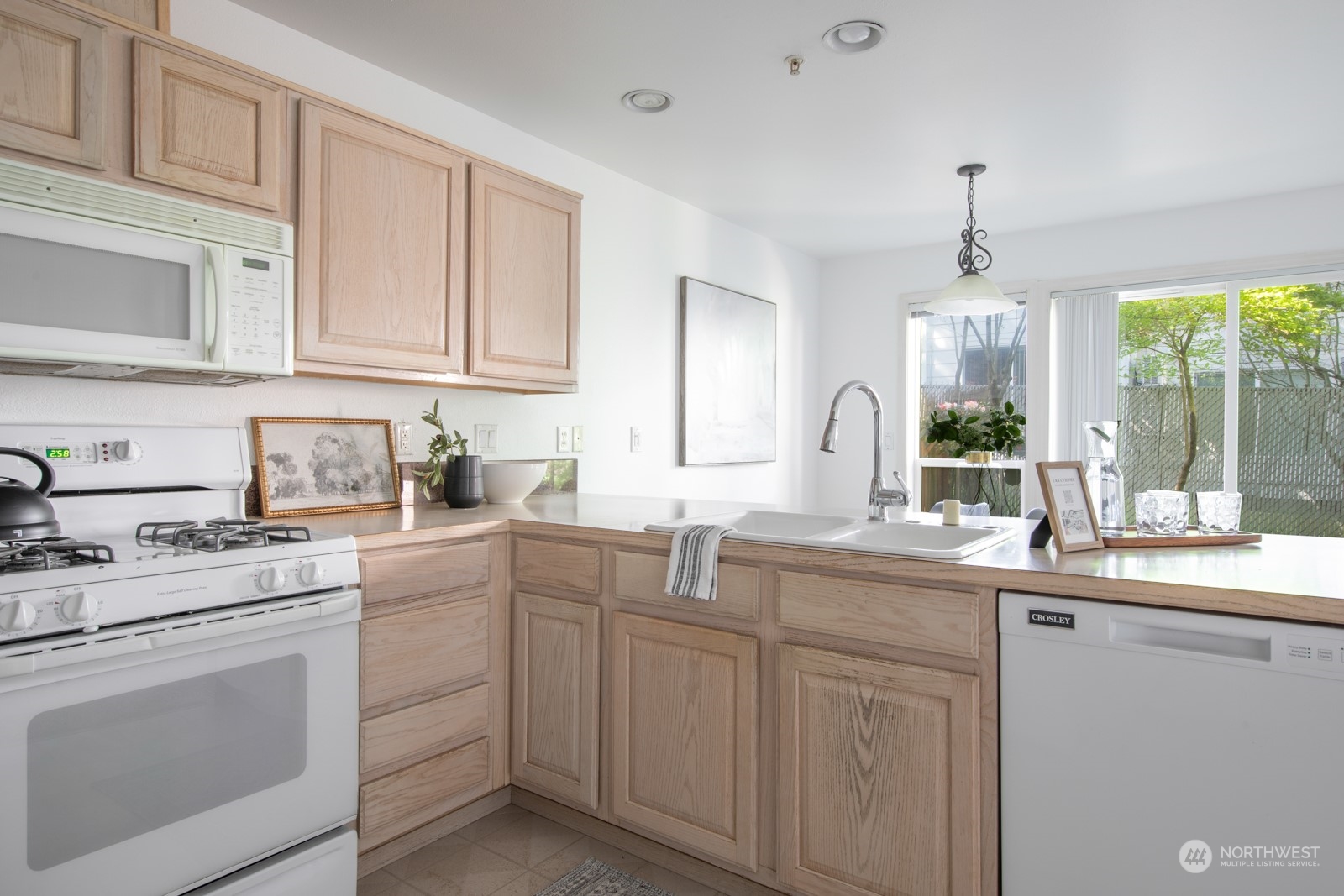 2218 S 336th St Unit: 602