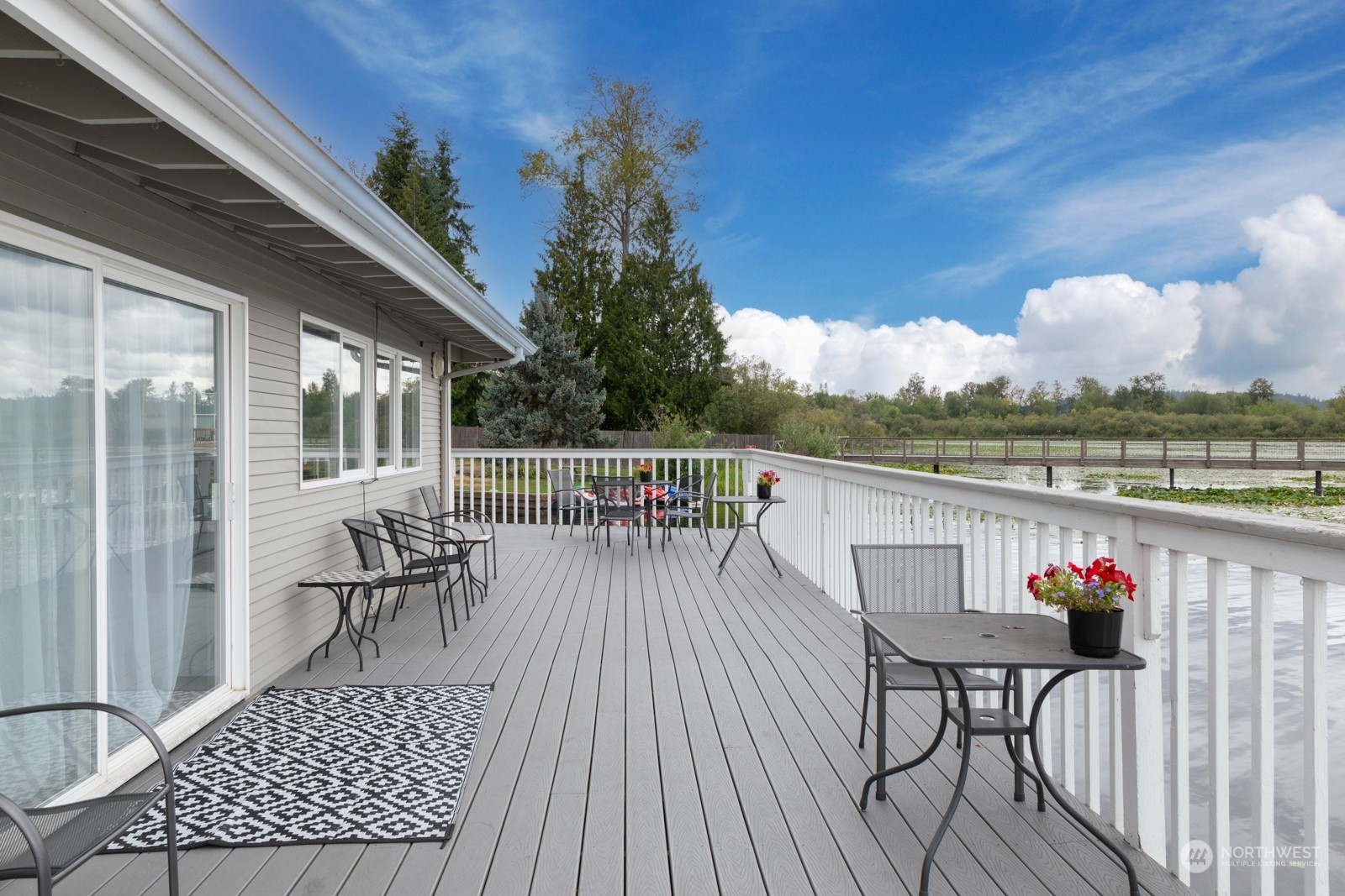 17104 NE 45th Street Unit: 3