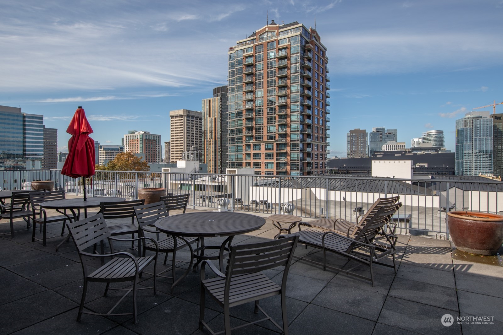 1323 Boren Avenue Unit: 311