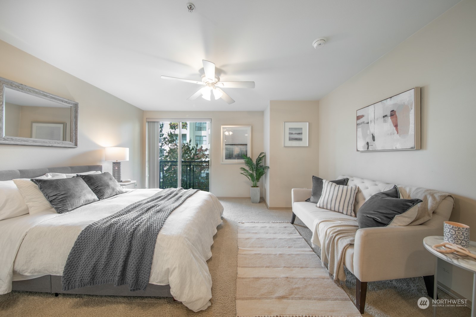 1323 Boren Avenue Unit: 311