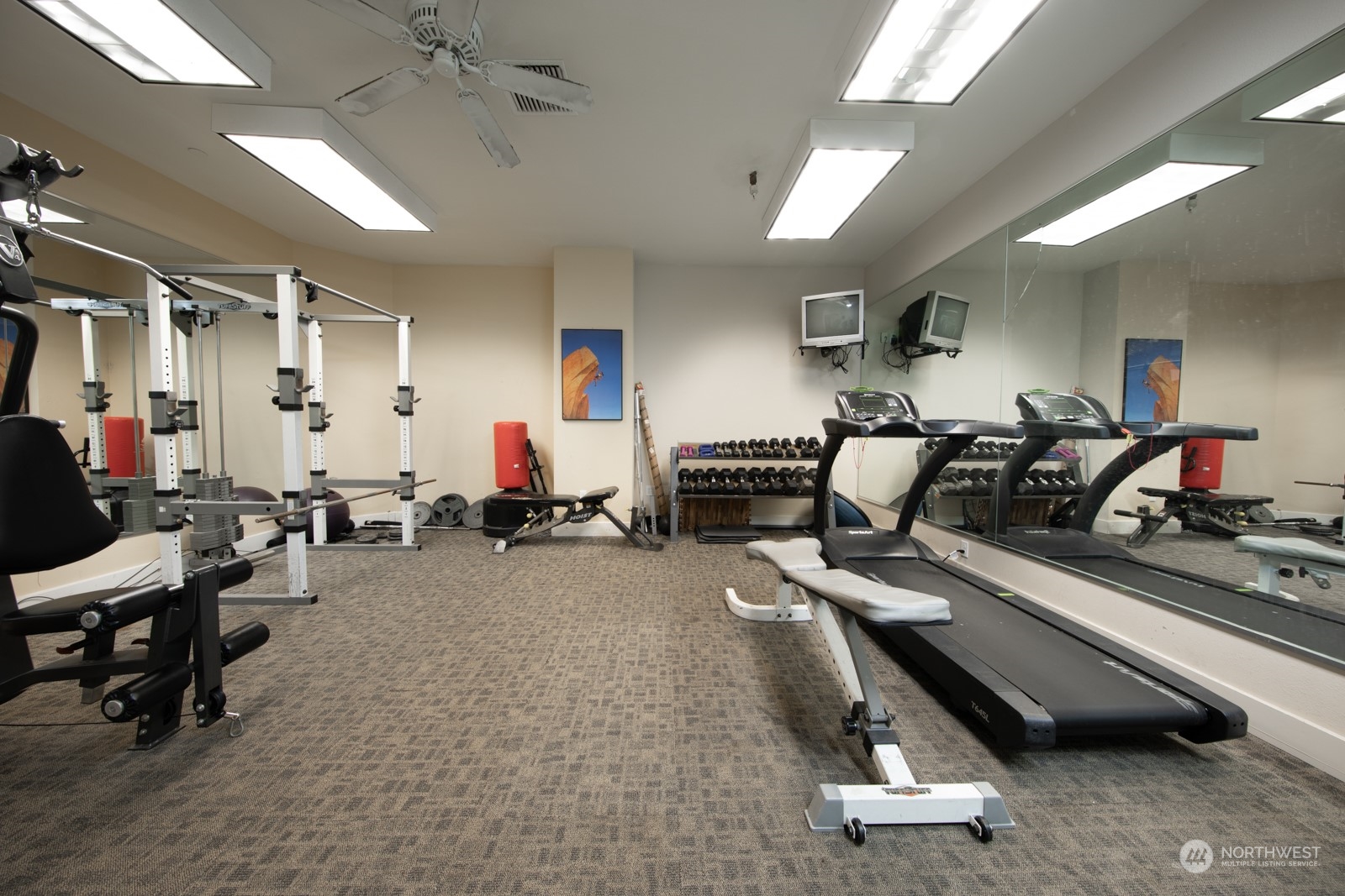 1323 Boren Avenue Unit: 311