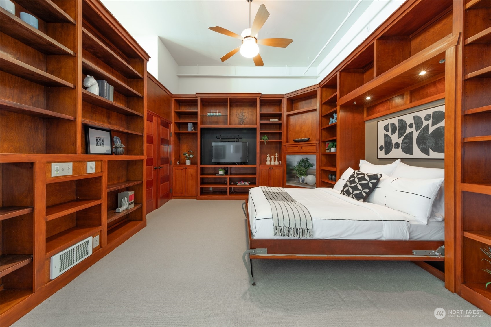 201 Galer Street Unit: 502