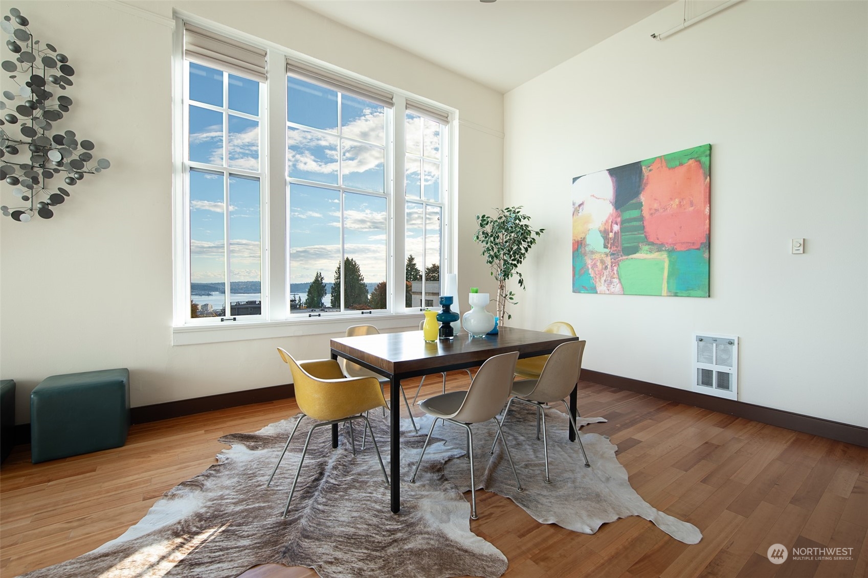 201 Galer Street Unit: 502