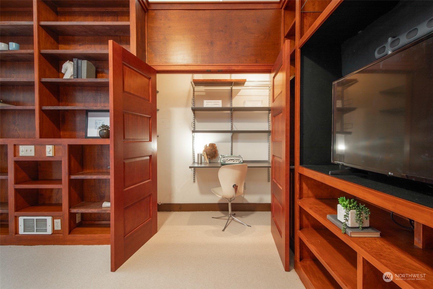 201 Galer Street Unit: 502