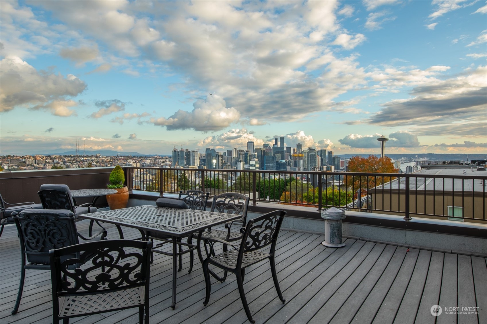 201 Galer Street Unit: 502