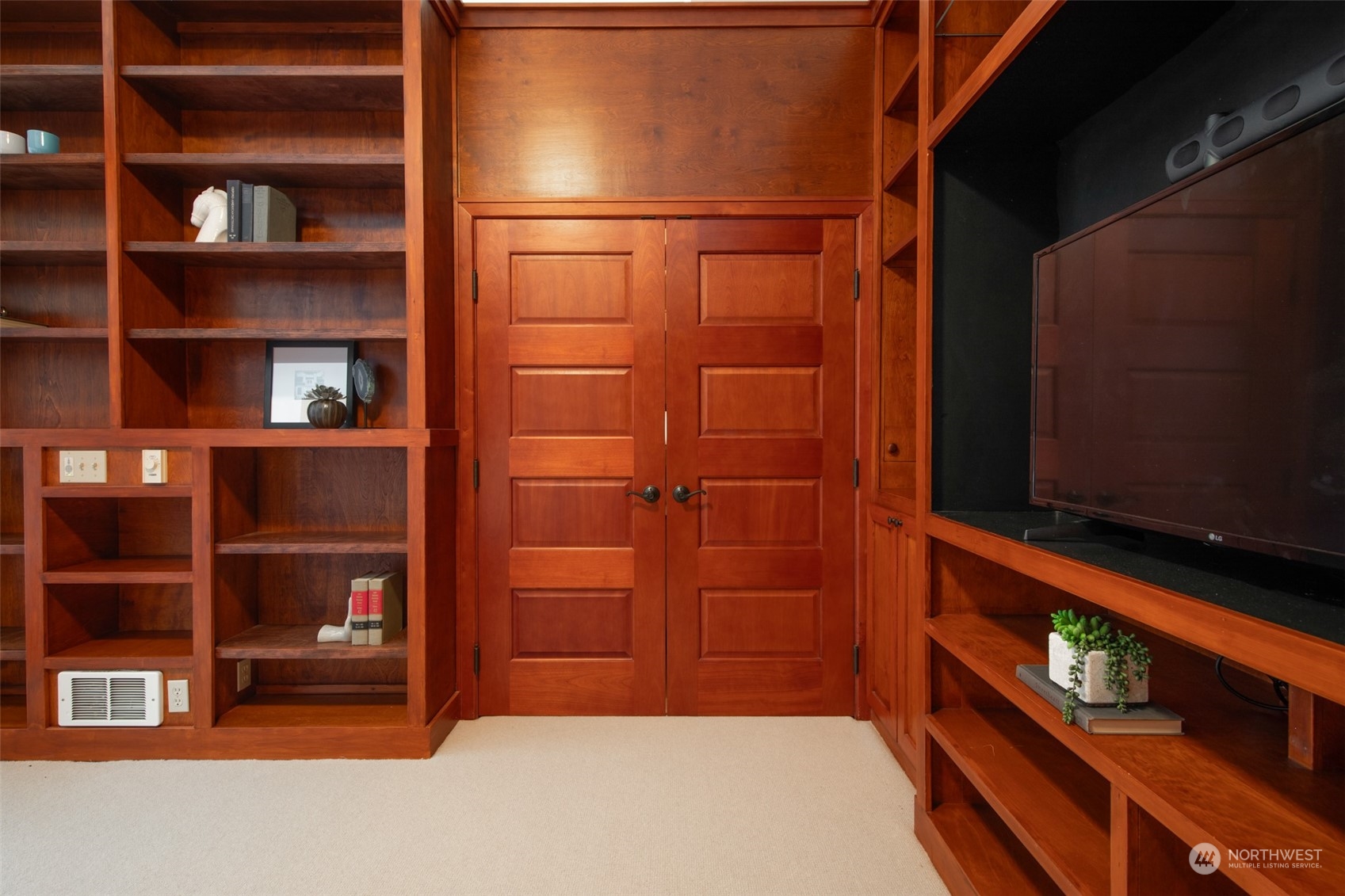 201 Galer Street Unit: 502