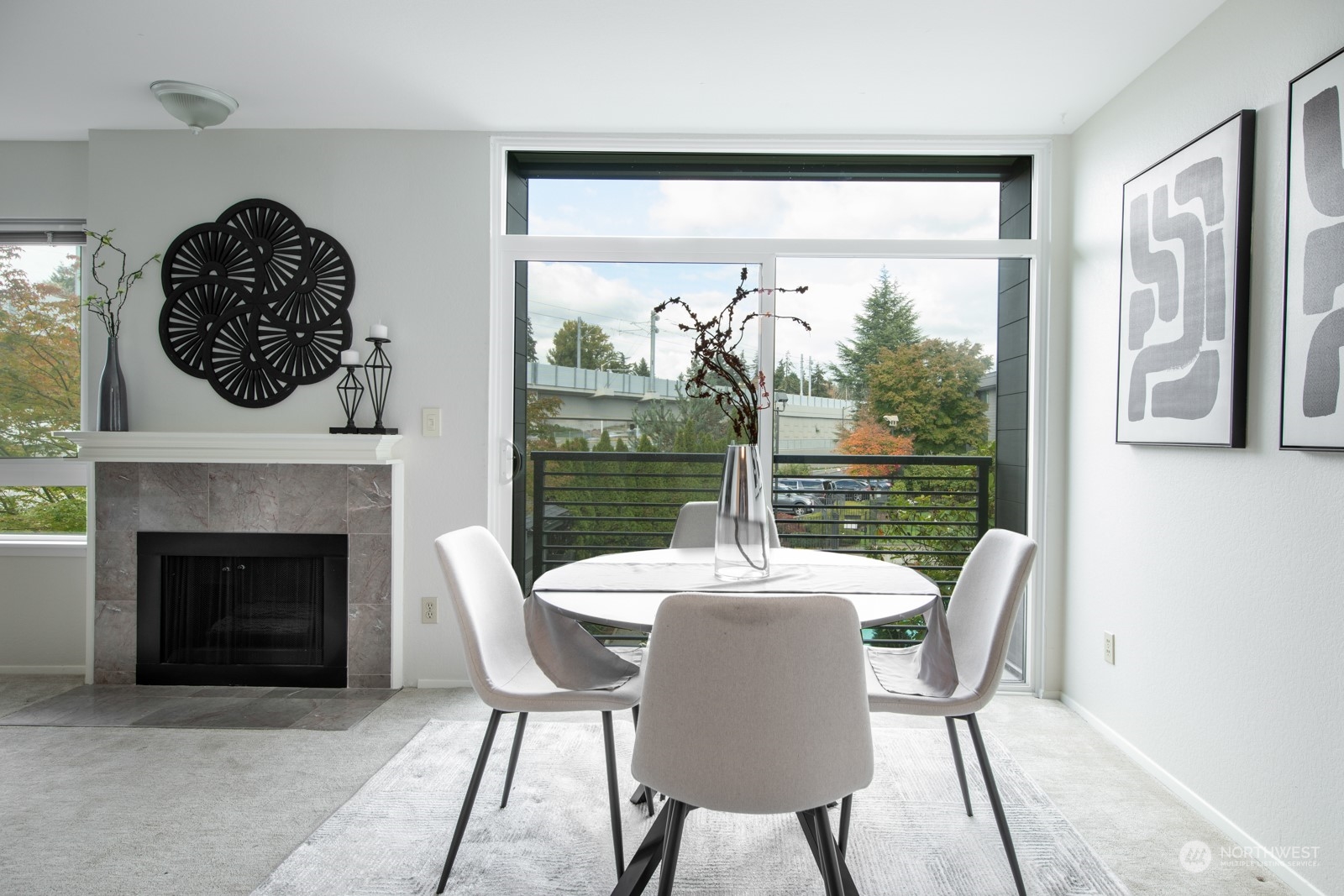 11300 1st Avenue NE Unit: 204