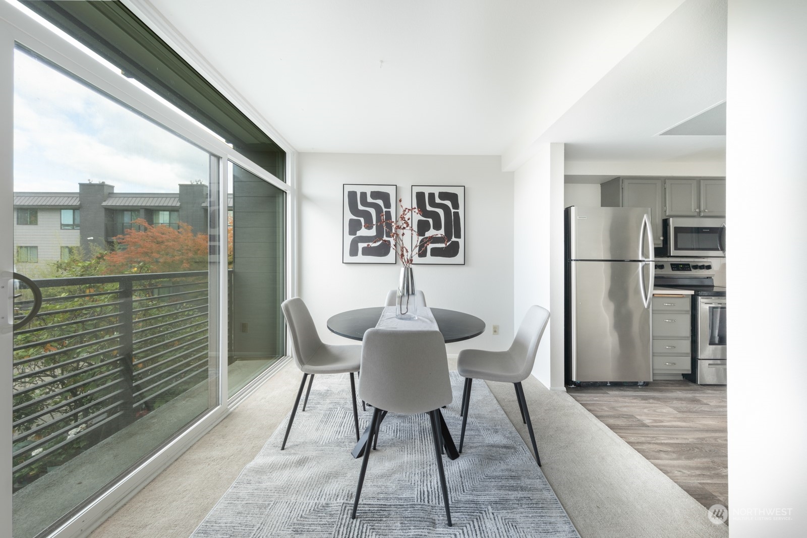 11300 1st Avenue NE Unit: 204