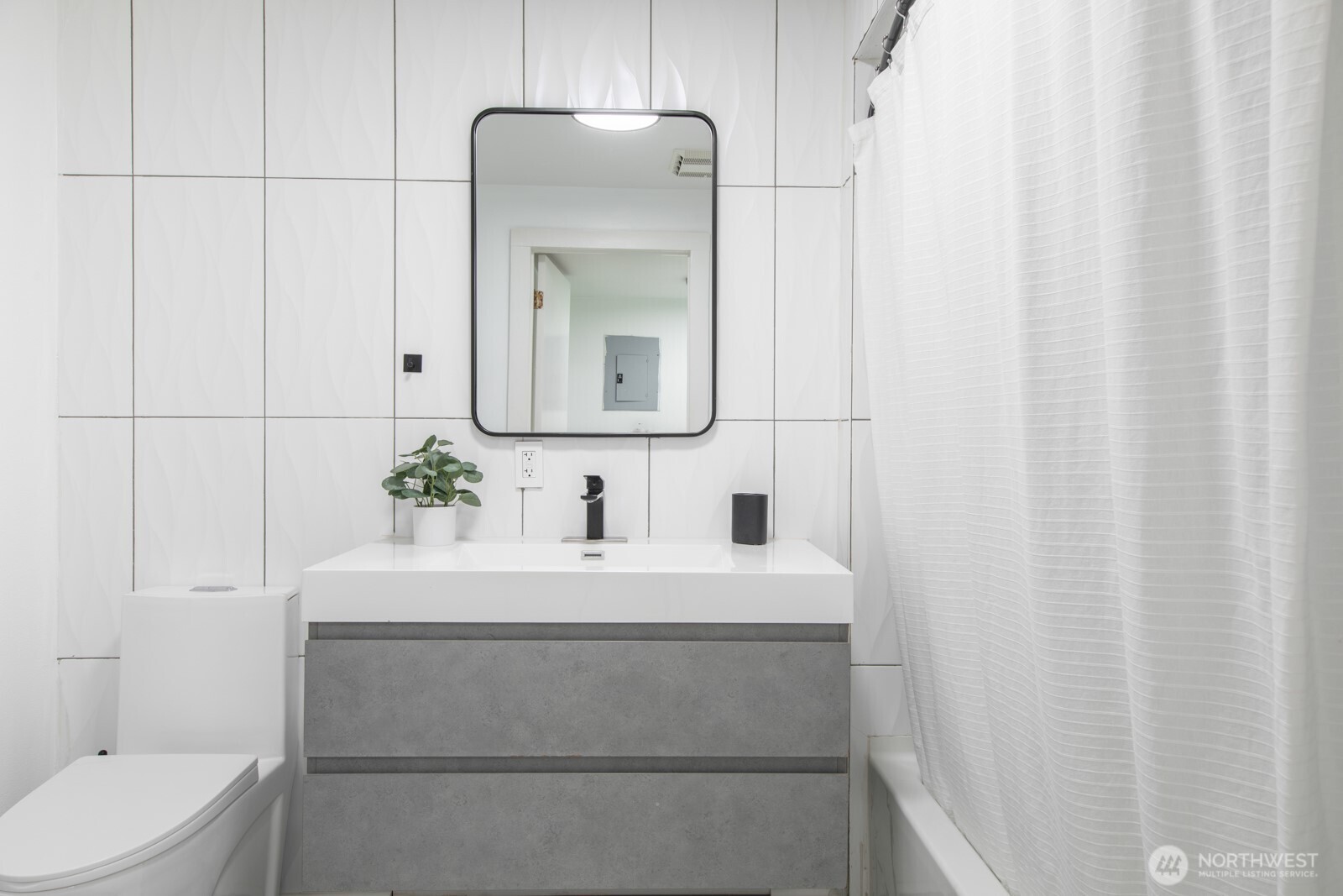 16733 NE 87th Street