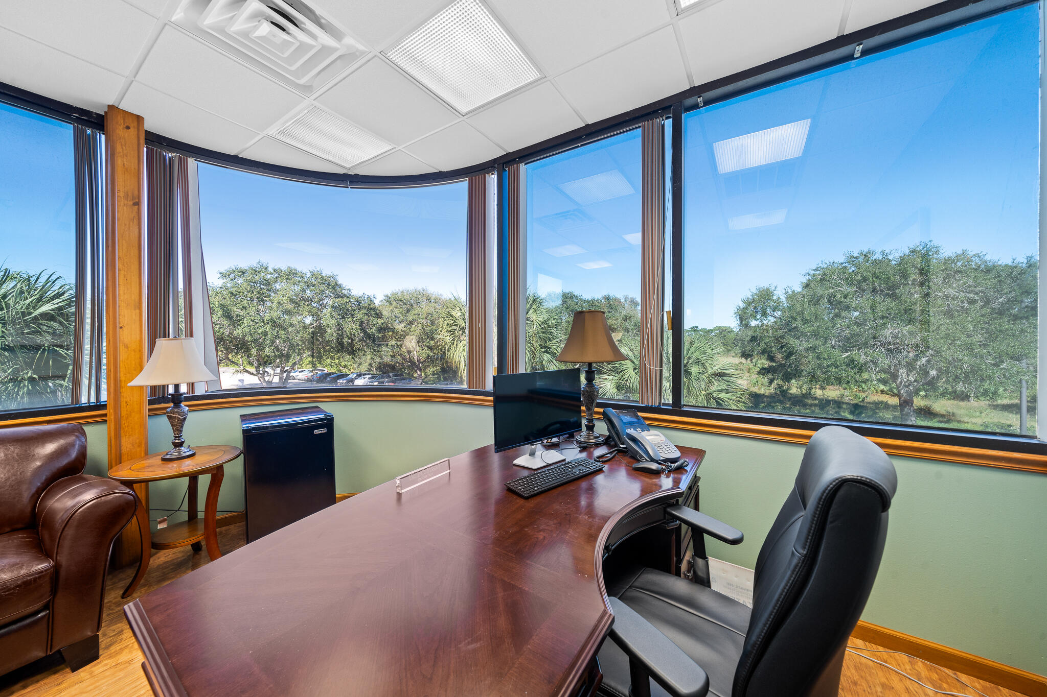 1995 W Nasa Boulevard