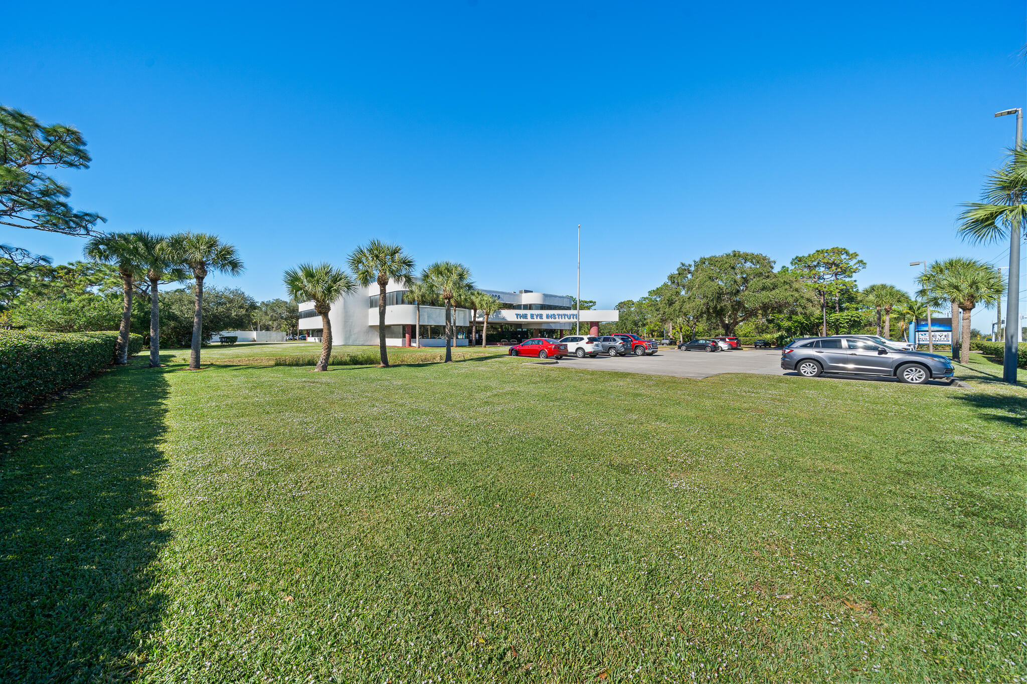 1995 W Nasa Boulevard