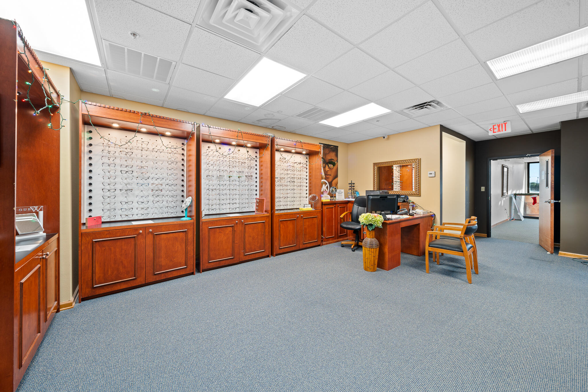 1995 W Nasa Boulevard