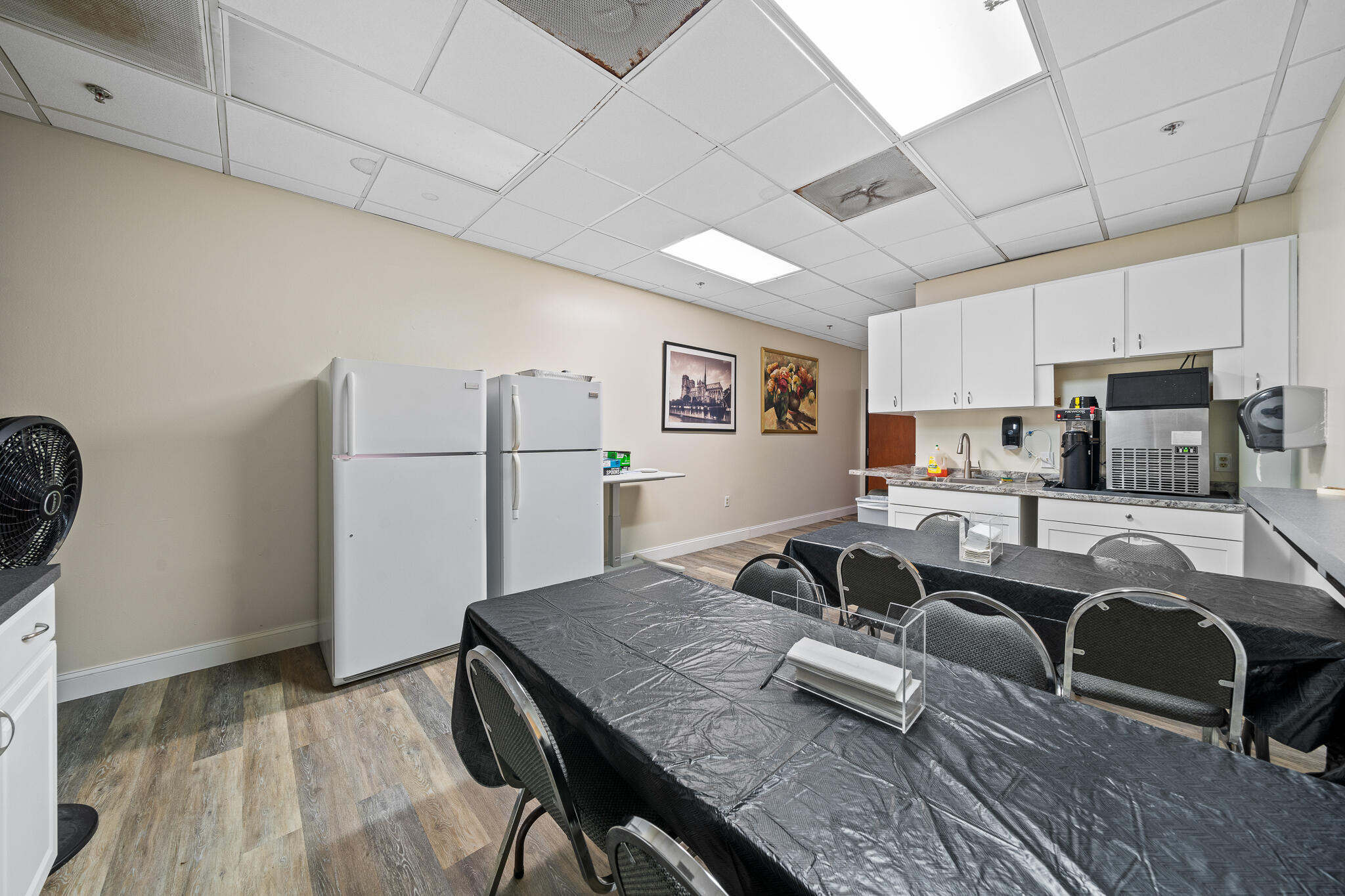 1995 W Nasa Boulevard