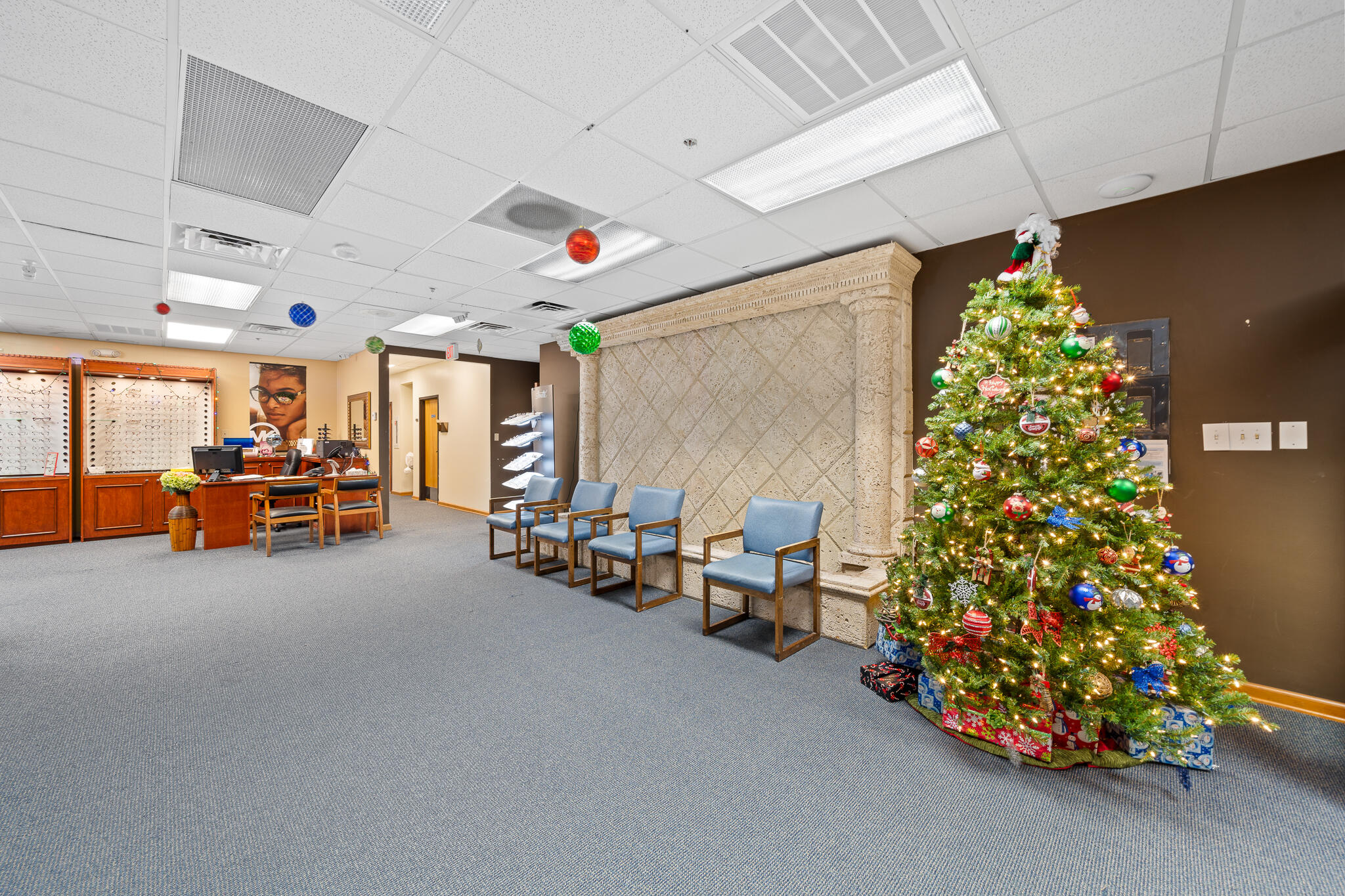 1995 W Nasa Boulevard