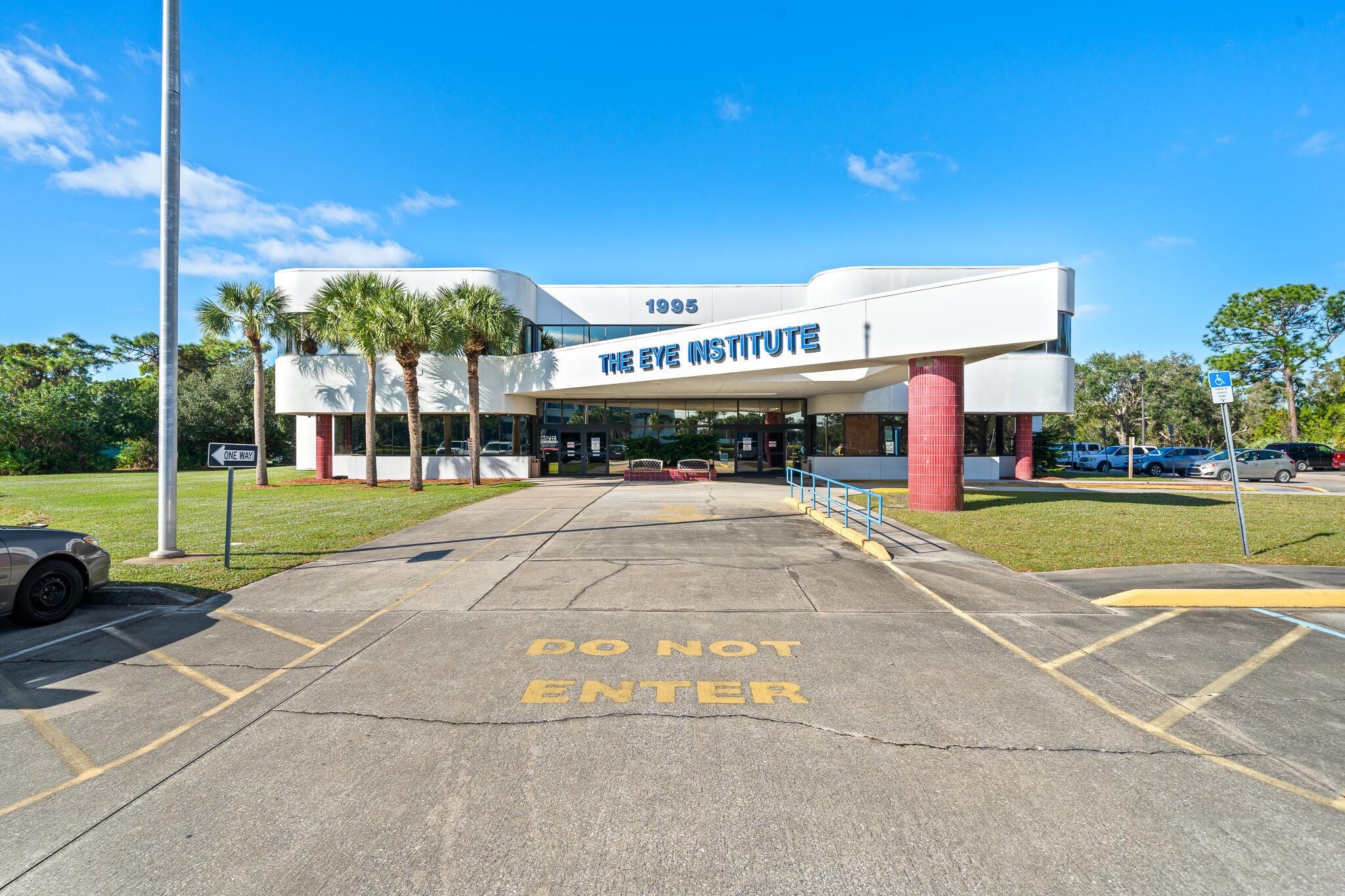 1995 W Nasa Boulevard