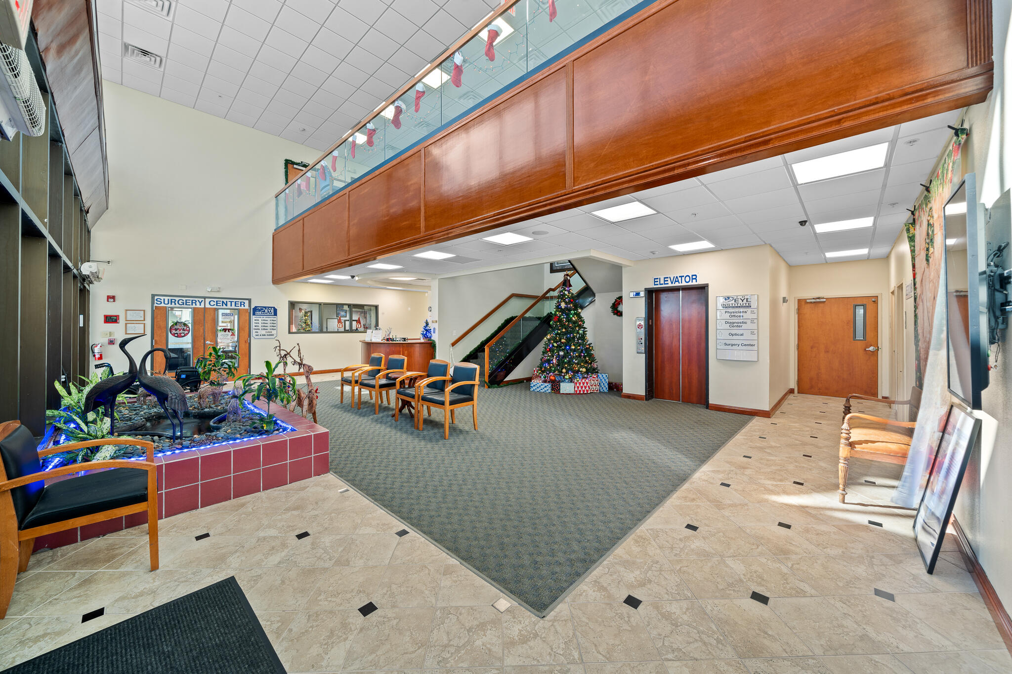 1995 W Nasa Boulevard