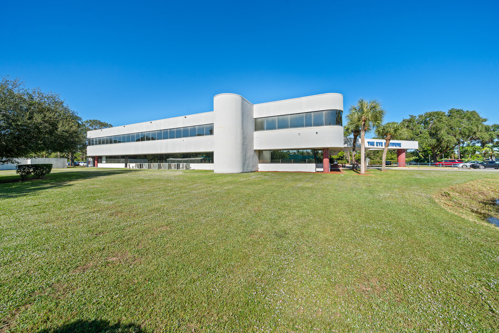 1995 W Nasa Boulevard