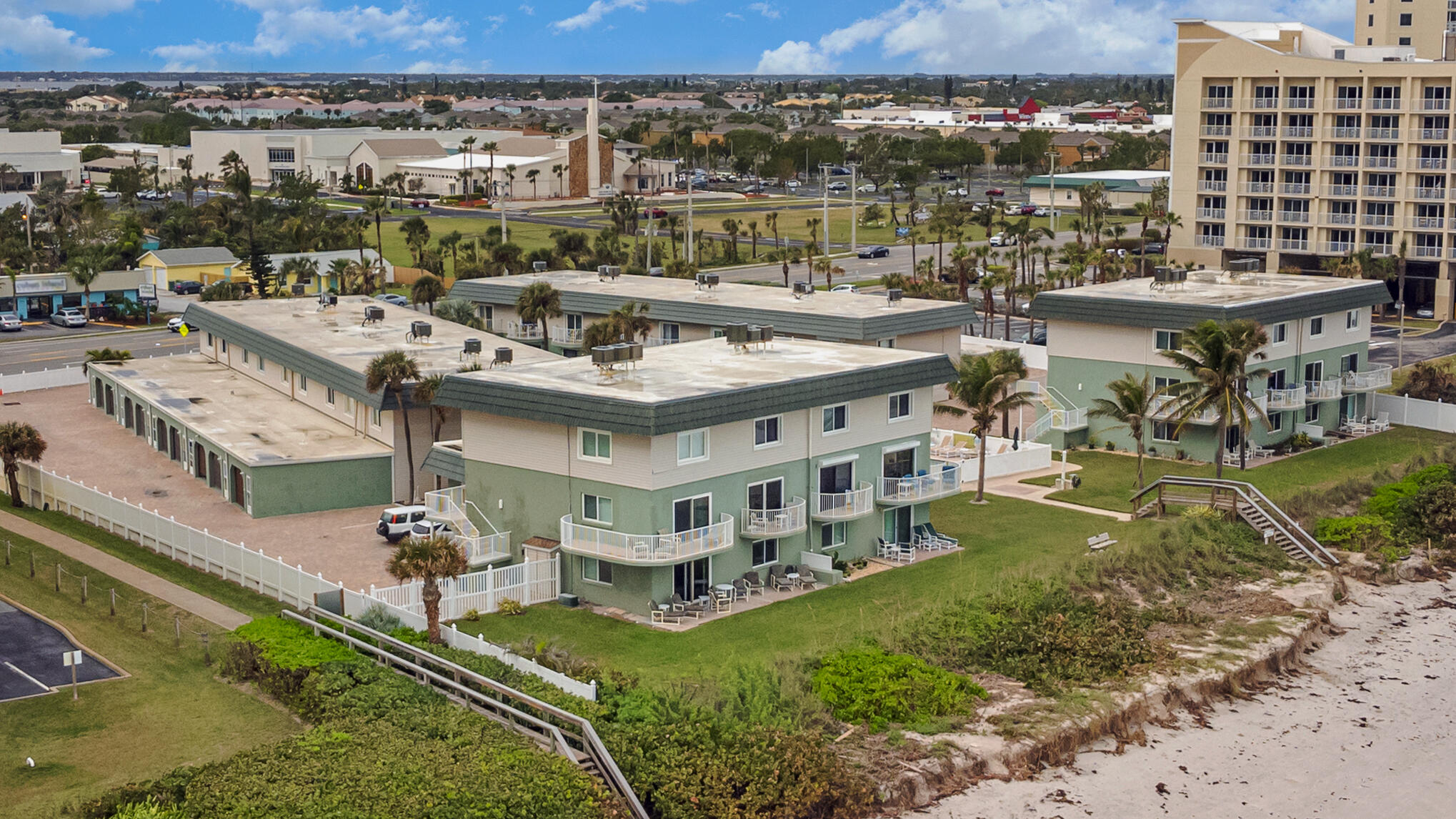 2925 N Highway A1a 116