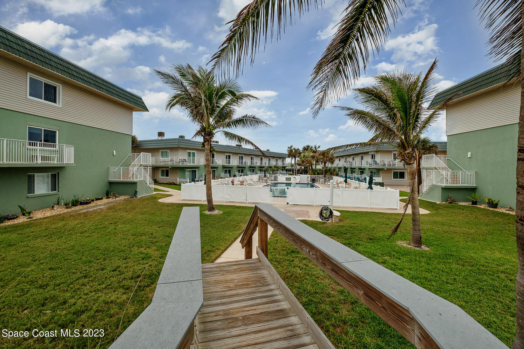 2925 N Highway A1a 116