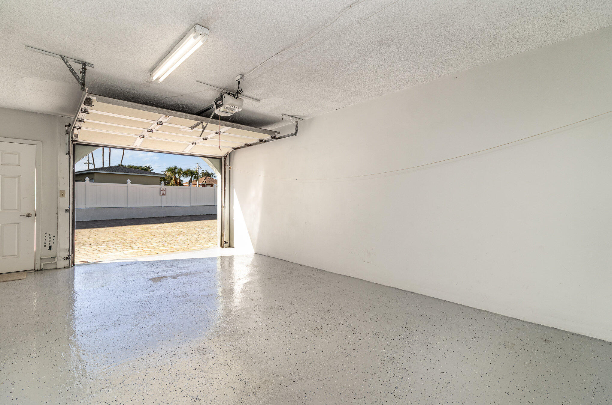 2925 N Highway A1a 116