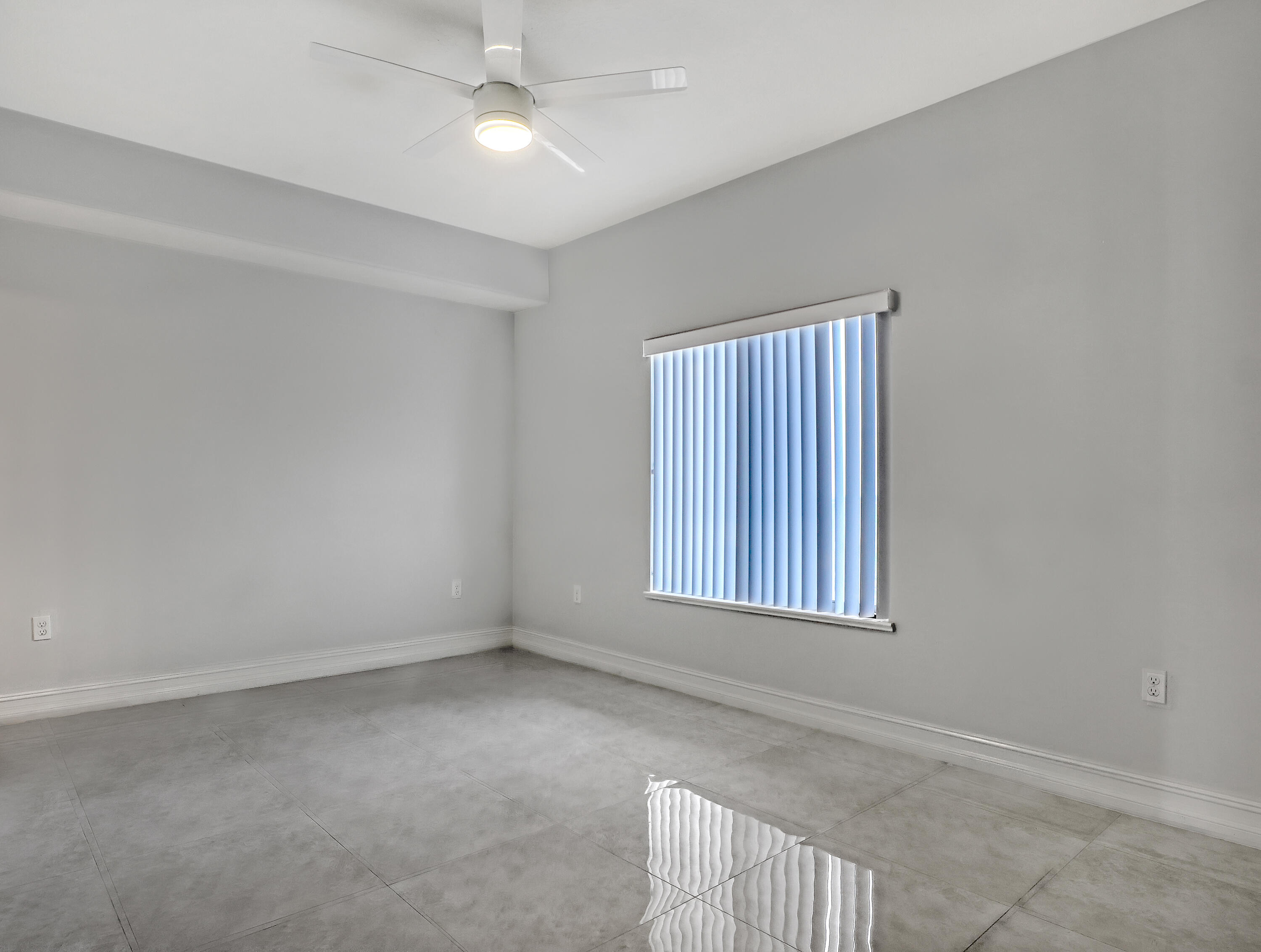 1435 S Harbor City Boulevard 703