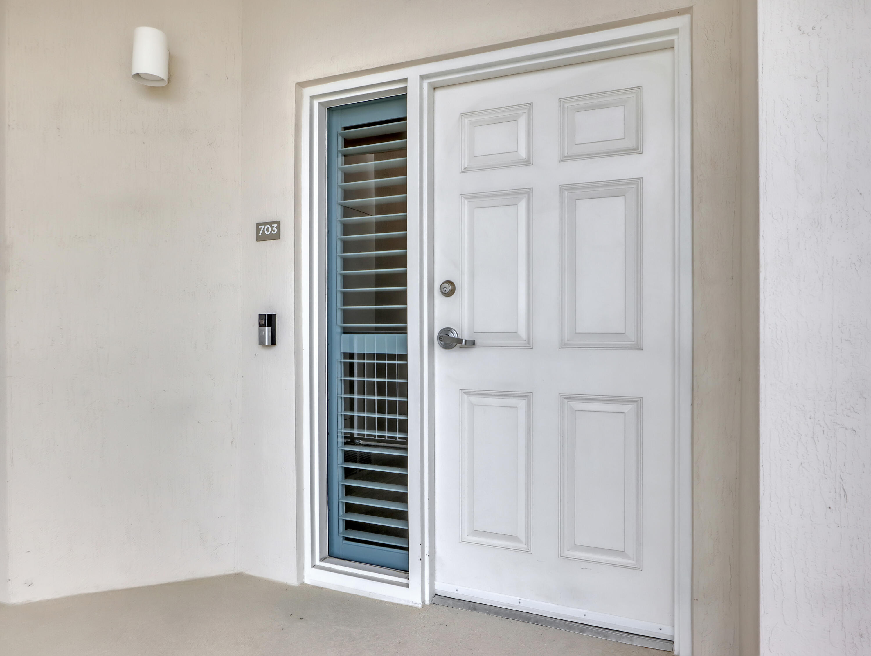 1435 S Harbor City Boulevard 703