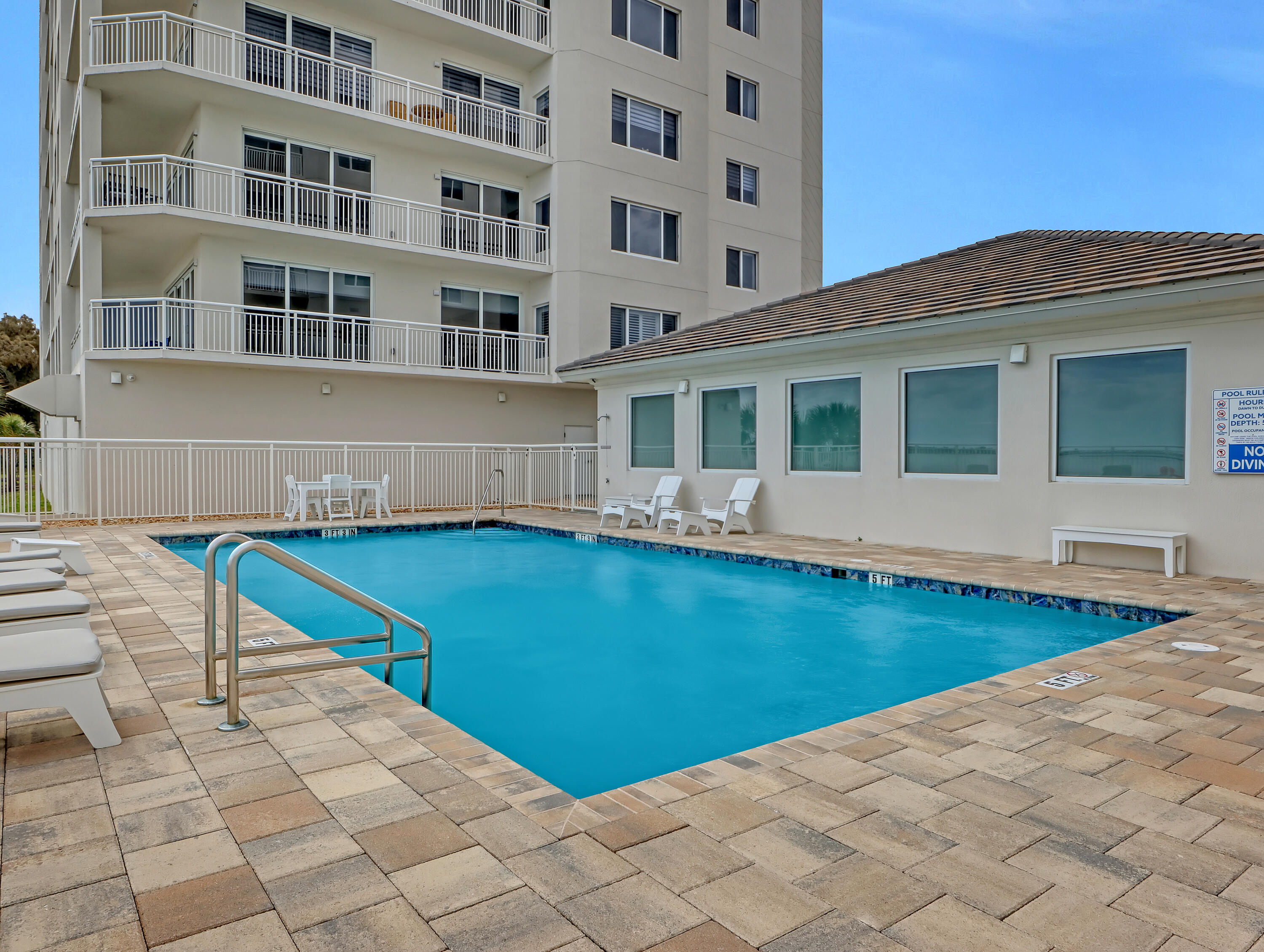 1435 S Harbor City Boulevard 703