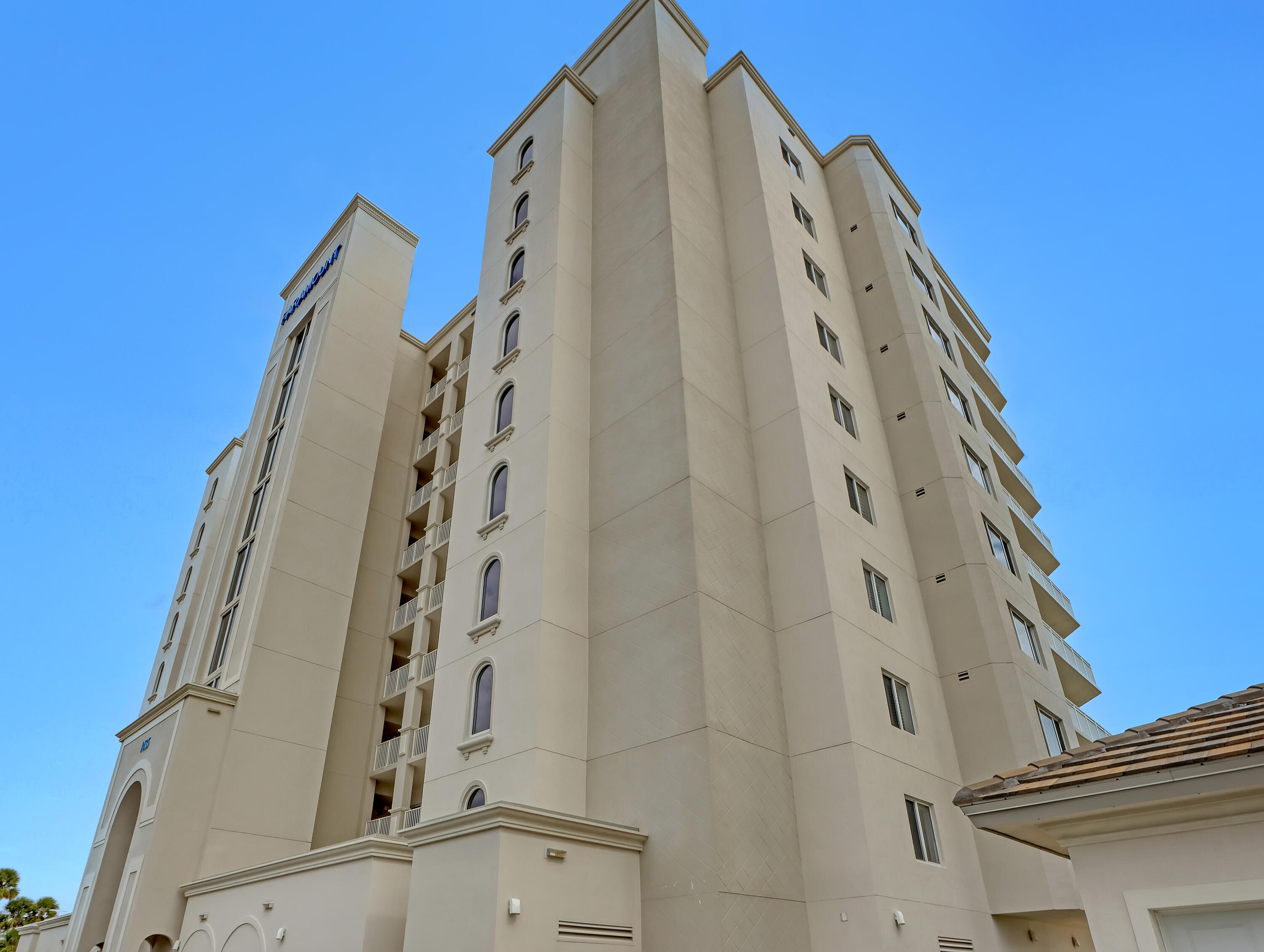 1435 S Harbor City Boulevard 703